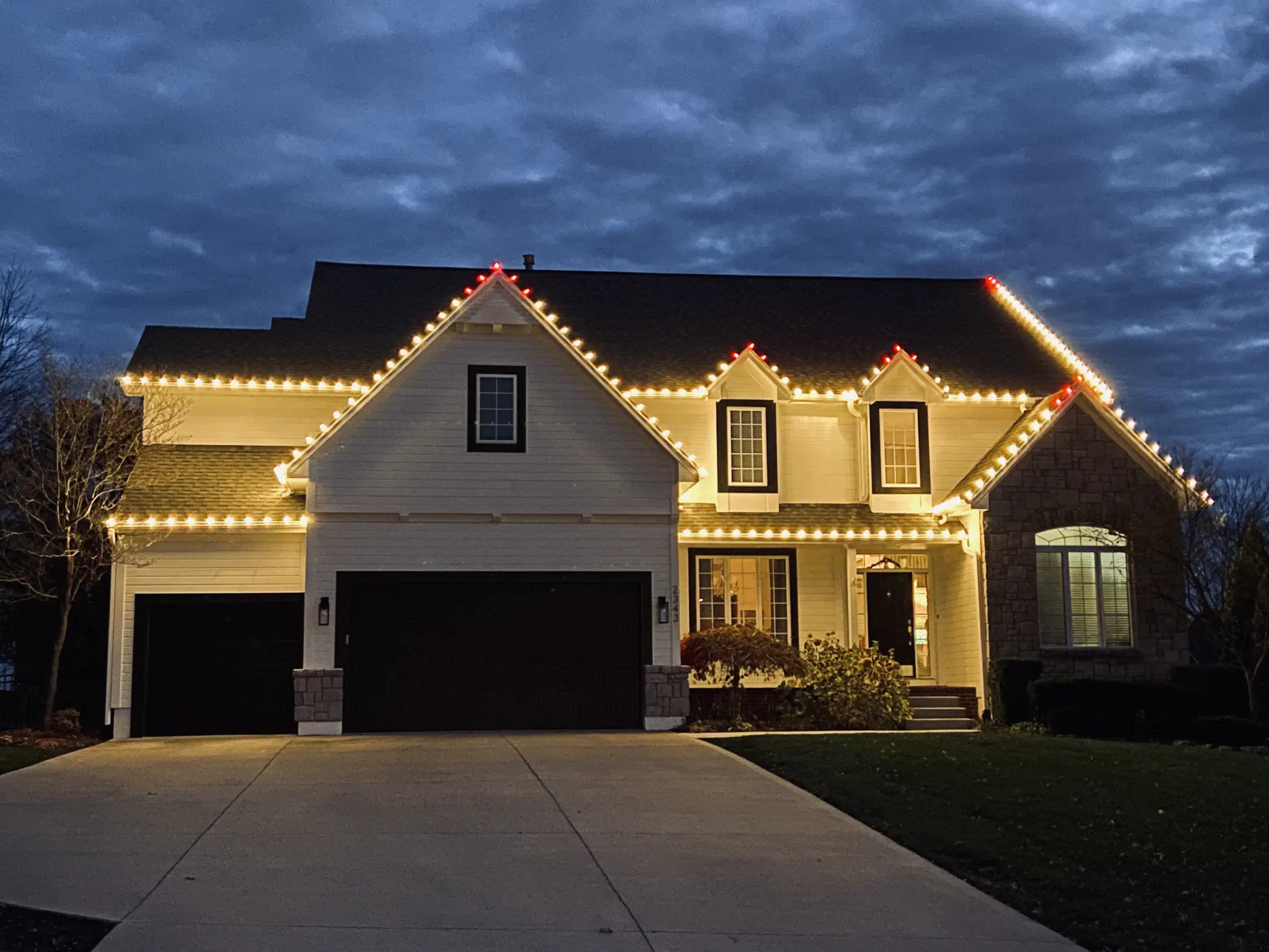 Holiday lighting in Lee's Summit, MO